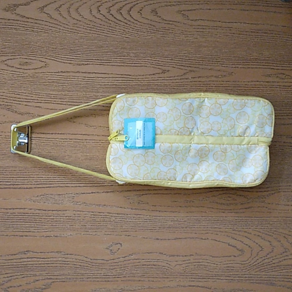 Lemon Slices Beverage Insulated Cooler Tote Bag